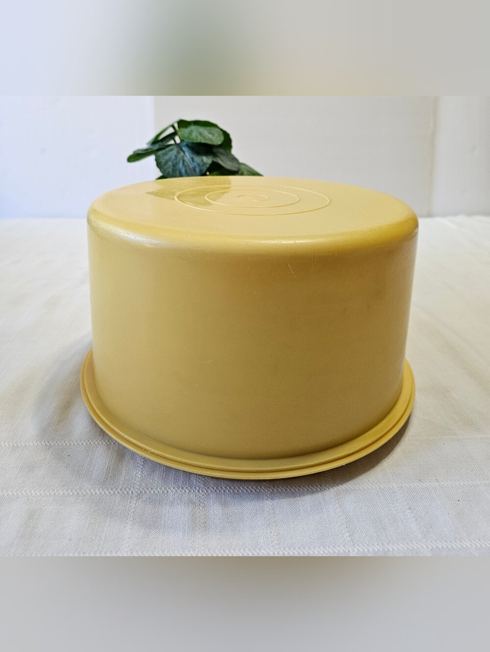 Vintage 1970s Crownware Canada Mustard Yellow Cake Keeper Retro Kitchen